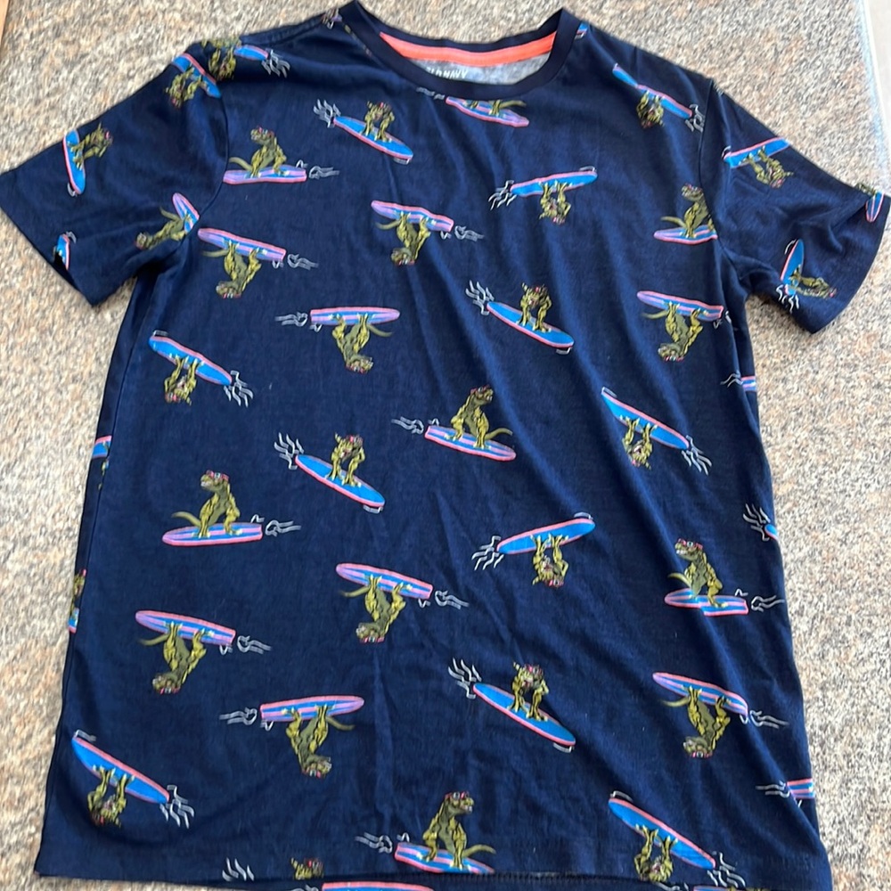 Old Navy T-shirt size extra large